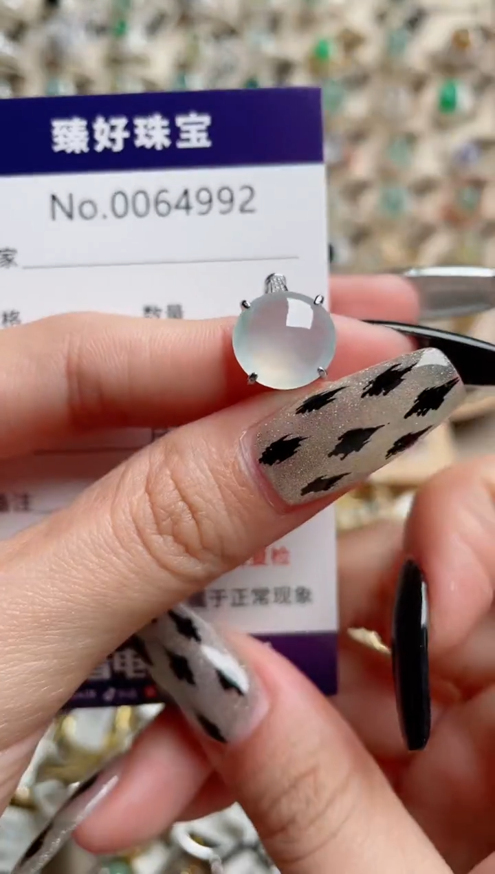 【闪购商品】翡翠戒指银S925镶嵌........