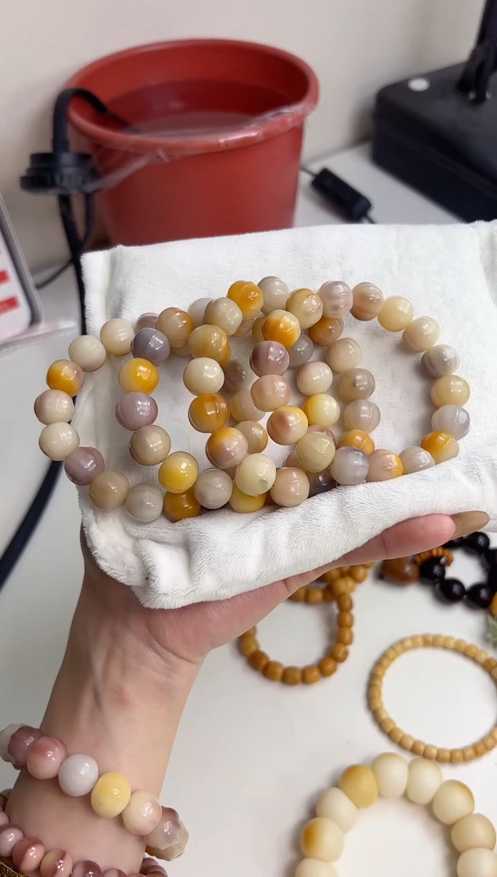 手串菩提根/象牙果沐a70紫美人玉化鲨鱼背12*13mm手串随机