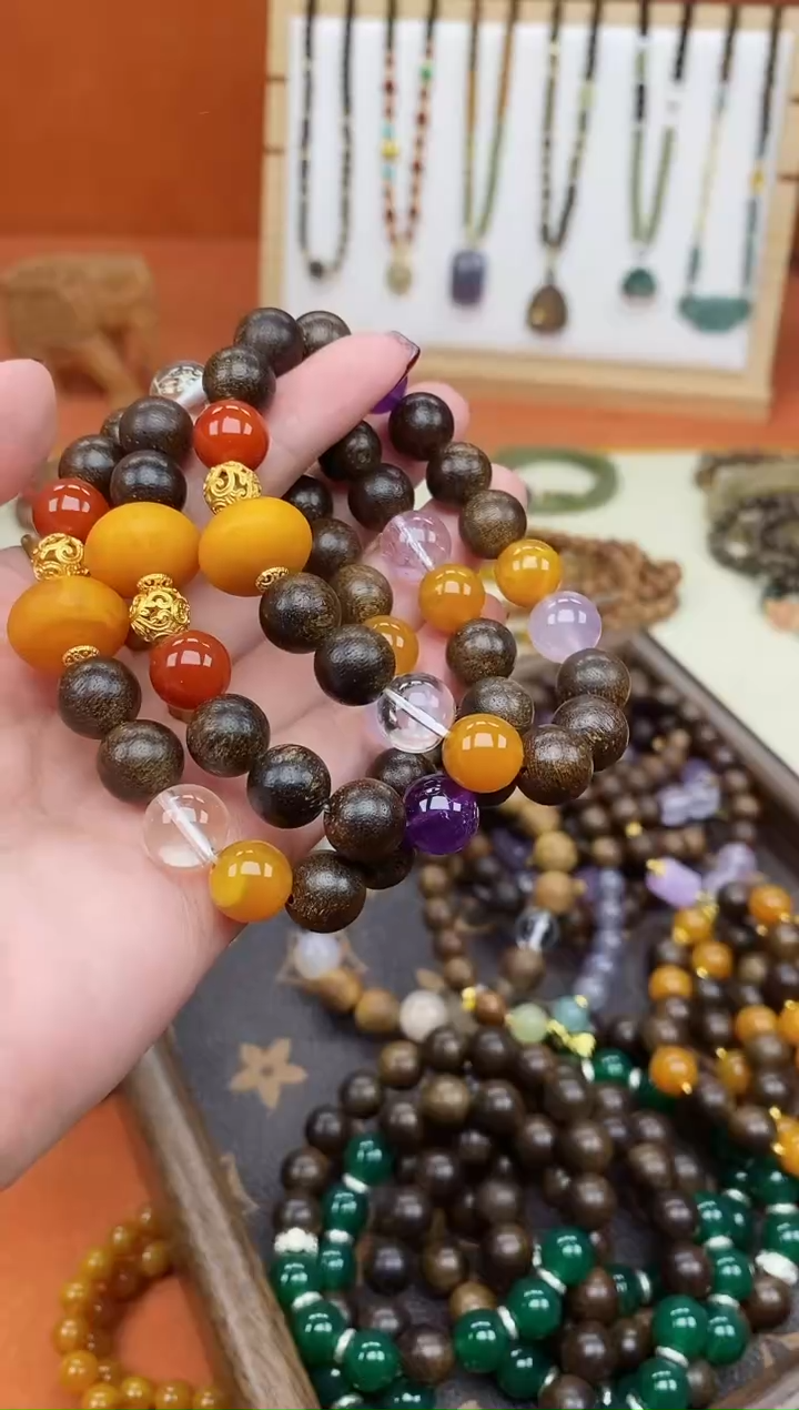 手串檀香木未镶嵌单圈达拉干南红老蜡手串