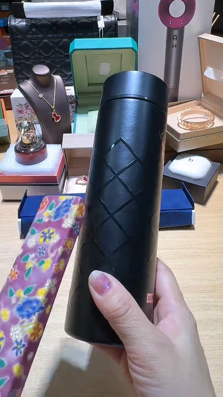 【闪购商品】瓷片锅碗瓢盆一件不剩