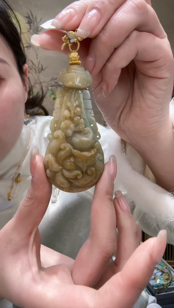 【闪购商品】翡翠颈饰未镶嵌吊坠