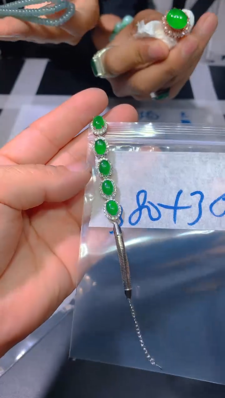 【闪购商品】定制翡翠未镶嵌78定制翡翠多样性发货（发其一）