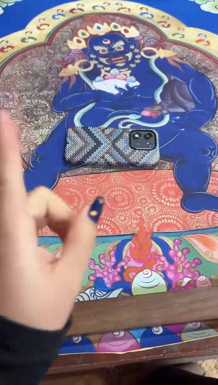 言贤精品精品   AA5