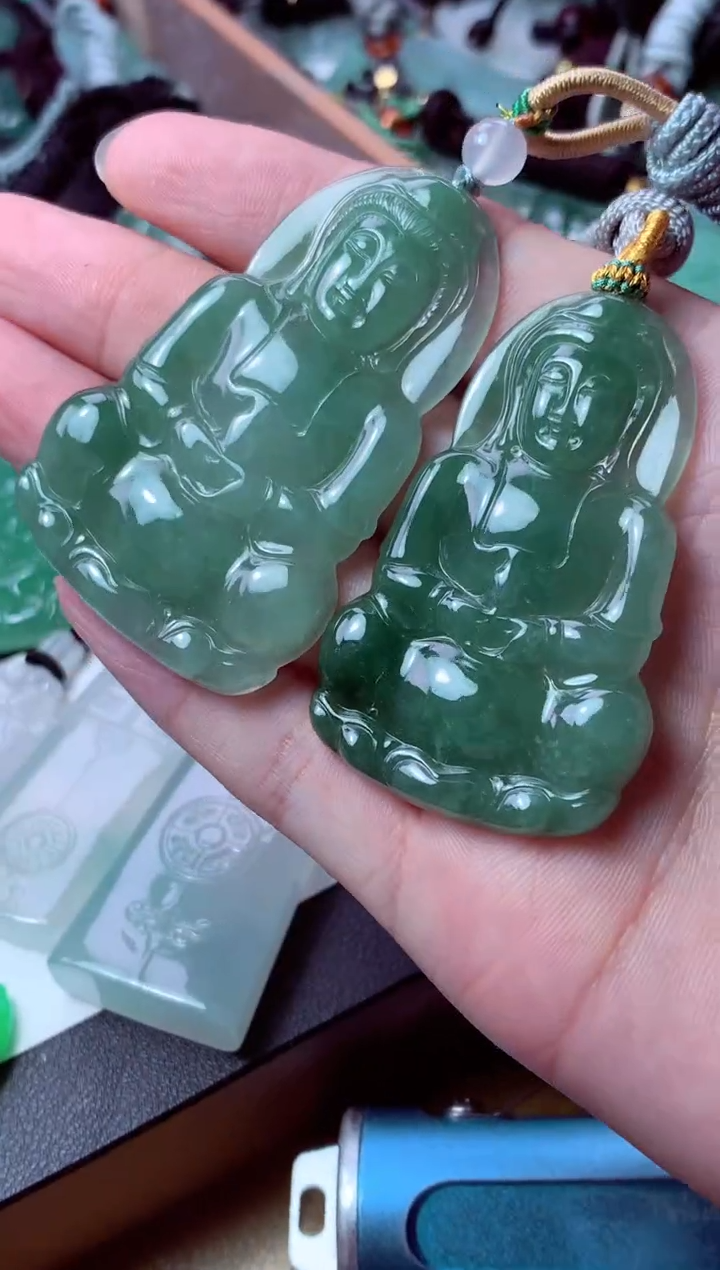 翡翠未镶嵌颈饰天然翡翠A货