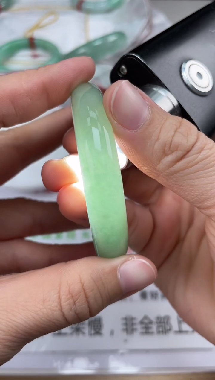 【闪购商品】翡翠颈饰未镶嵌翡翠挂件