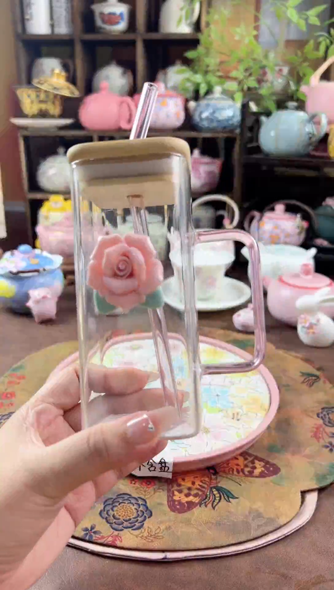 捏花玻璃吸管杯啊