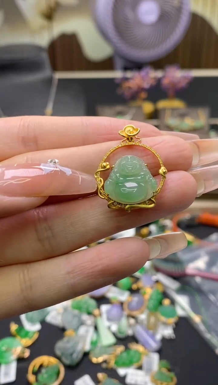 【闪购商品】翡翠颈饰18K金镶嵌净货18497