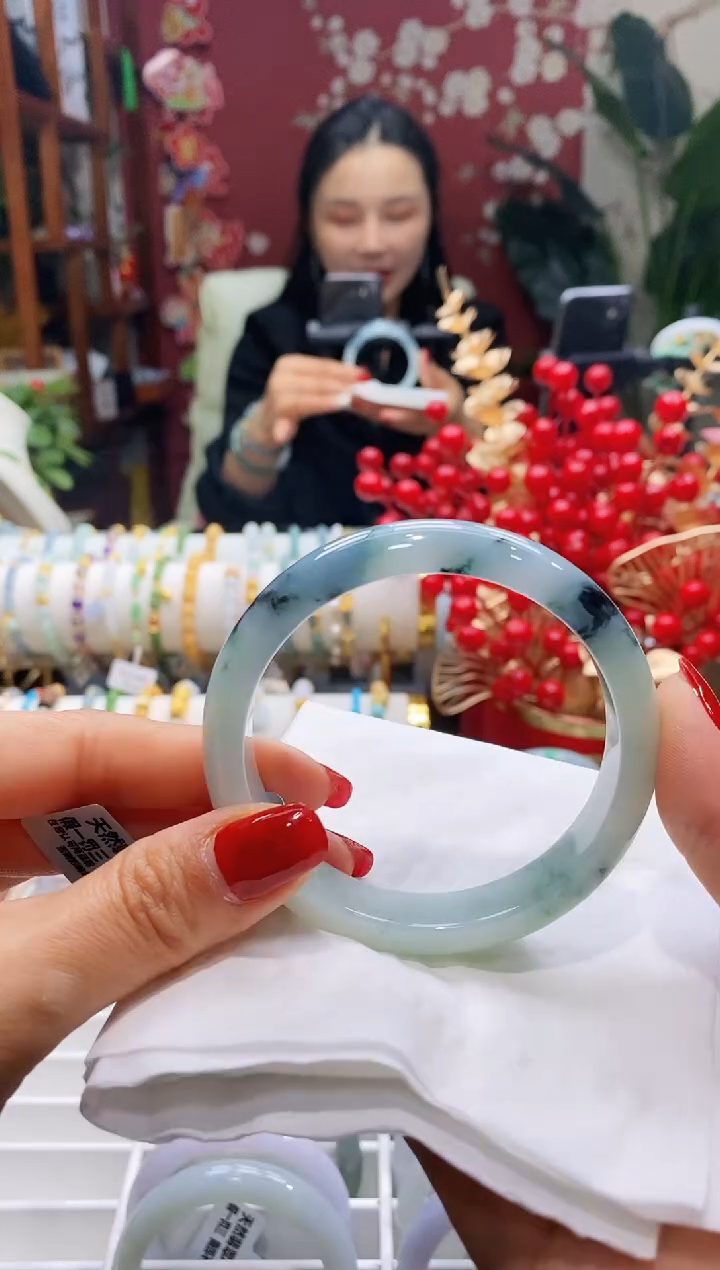 【闪购商品】翡翠手镯未镶嵌92蓝花58-60/12.4*7.3