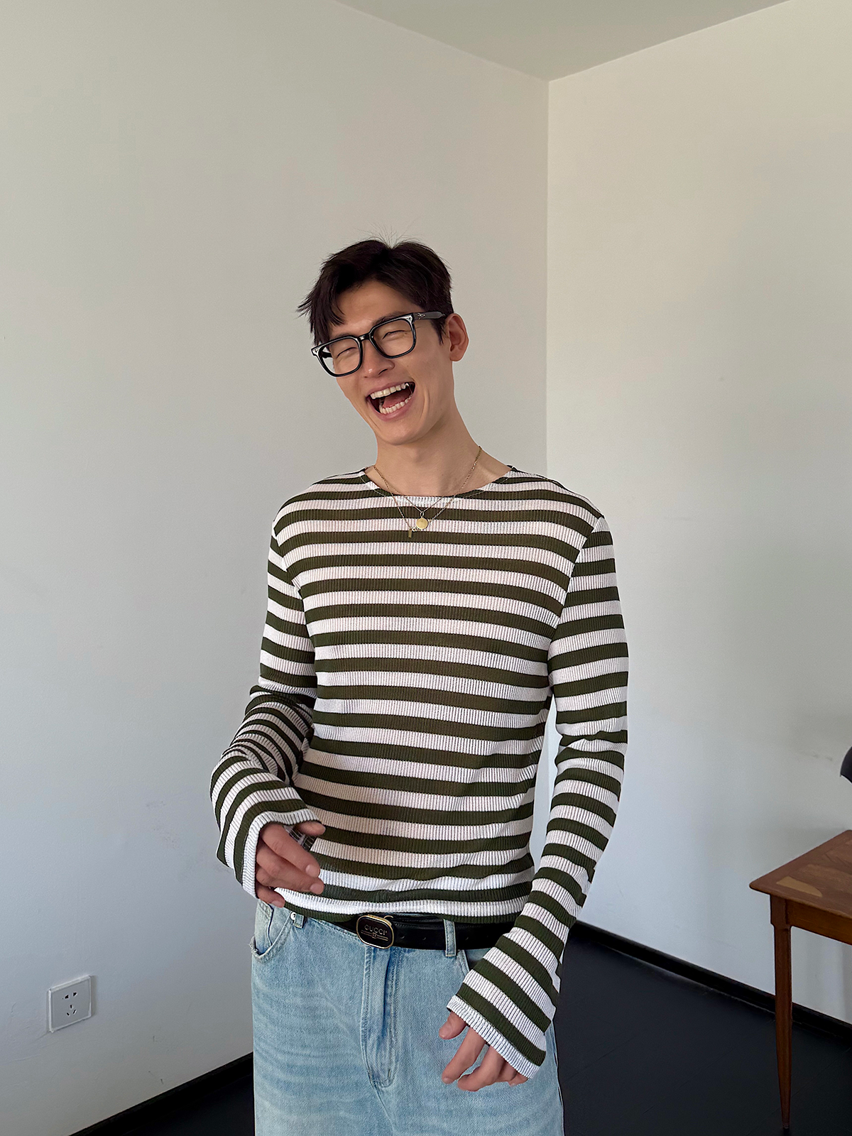 weave 夏日间奏 白绿条纹韩系慵懒轻薄宽松针织镂空罩衫长袖T恤