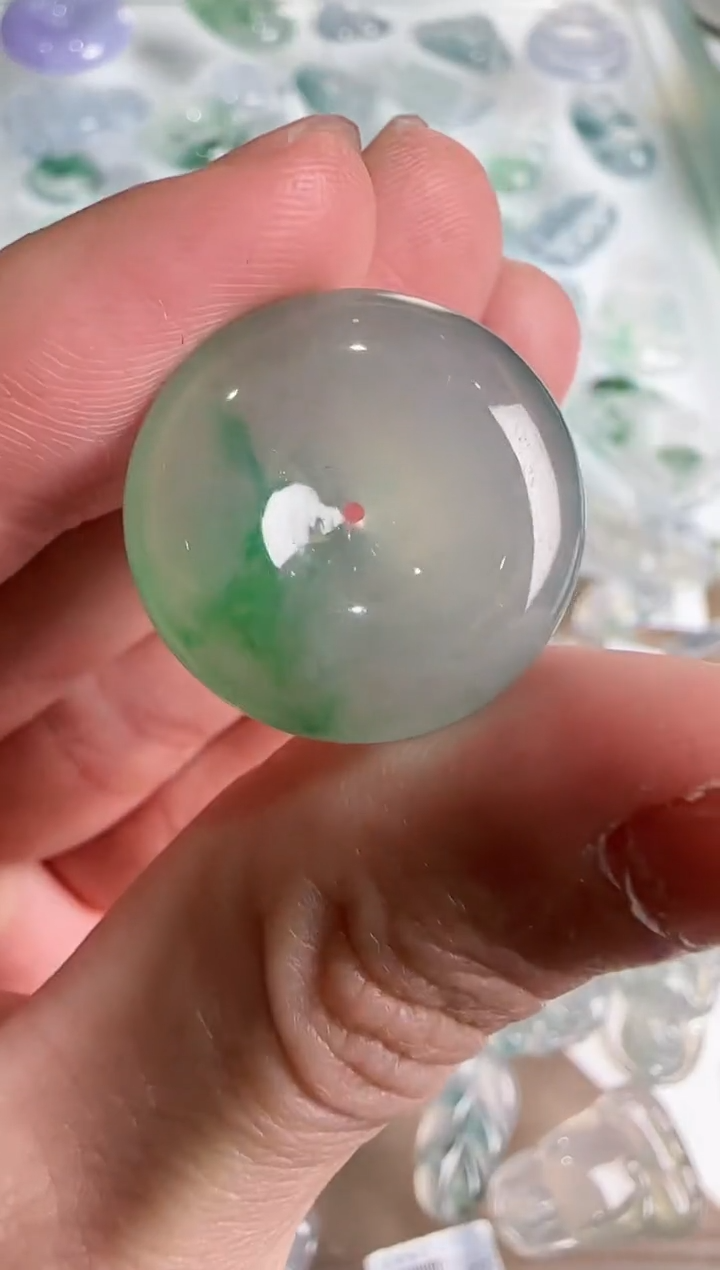 【闪购商品】翡翠吊坠(不含链)未镶嵌··