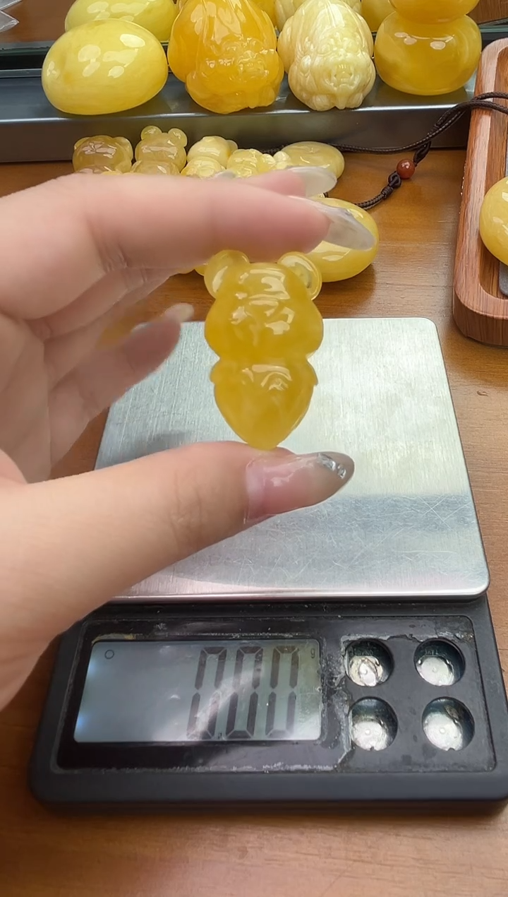 裸石琥珀未镶嵌琥珀蜜蜡吊坠