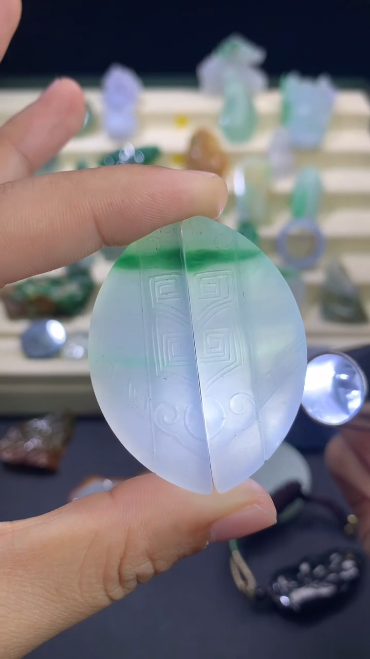 【闪购商品】定制翡翠未镶嵌         玉佩多样性发货一对