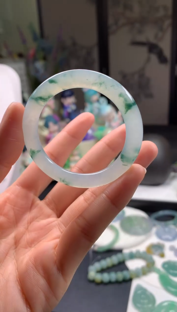 未镶嵌定制翡翠0869700553（42*6*7.2）