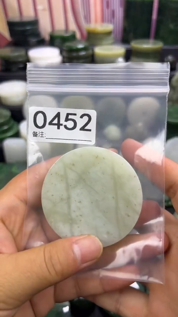 和田玉未镶嵌珠宝半成品镯芯