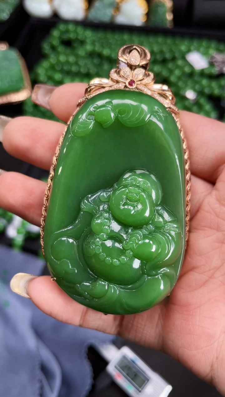 【闪购商品】和田玉吊坠18K金镶嵌多样性发一Z