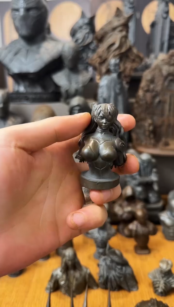 铁侏****丽实心铁艺摆件~~明日香（黑色）