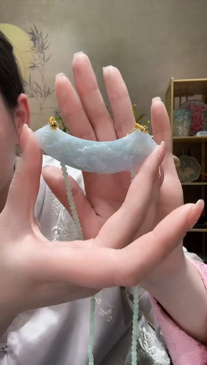 【闪购商品】翡翠颈饰未镶嵌吊坠