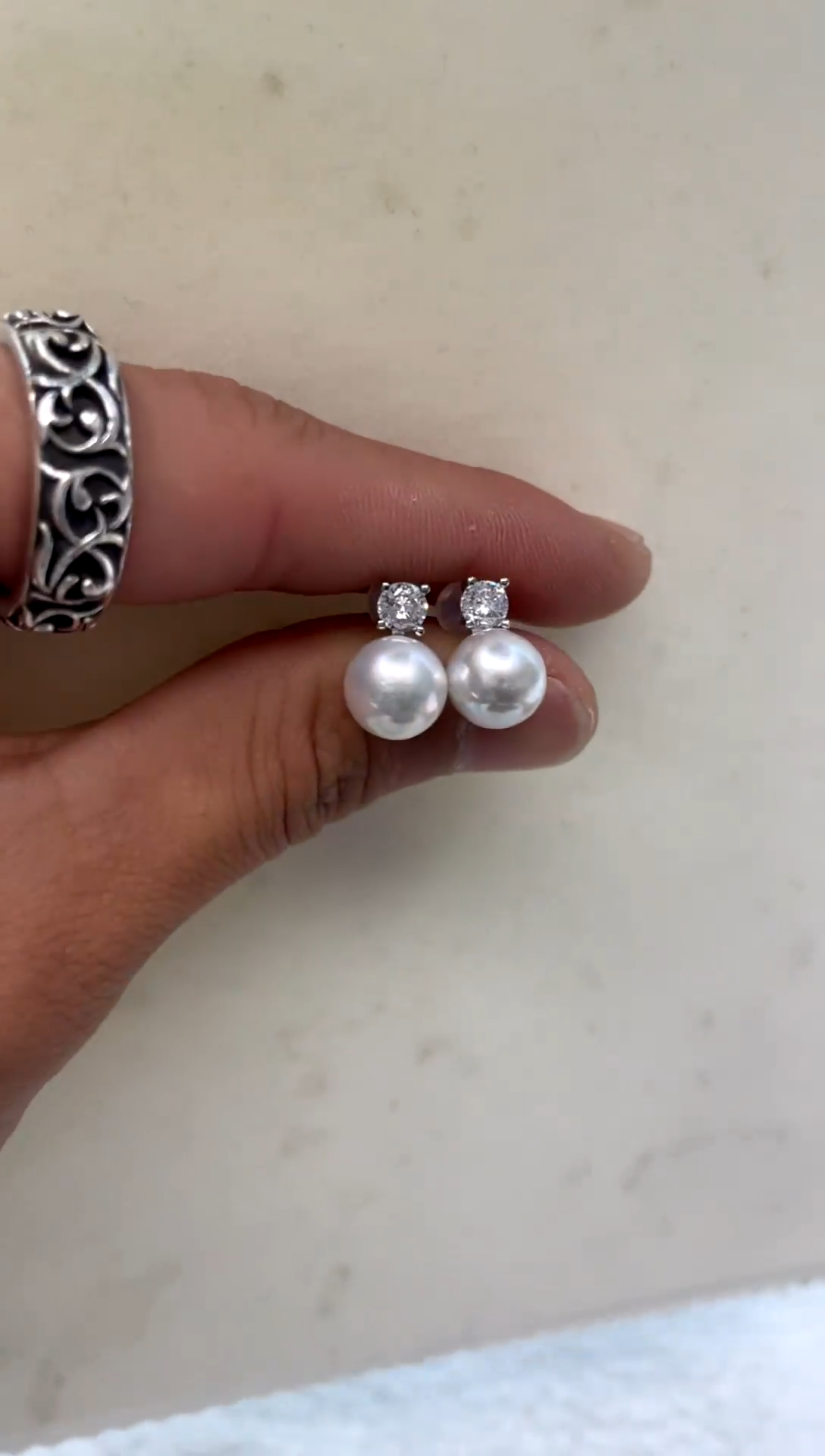 银S925镶嵌耳饰淡水珍珠8-9