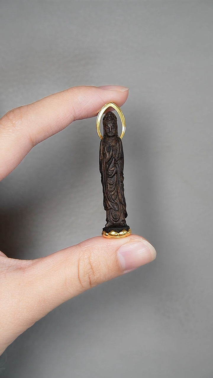 【闪购商品】沉香吊坠4.2g正区芽庄黑棋老料 观音挂坠