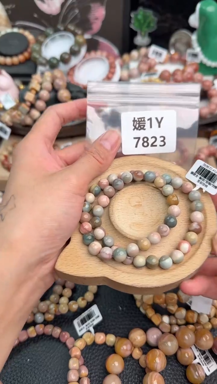 未镶嵌手链石英质玉一***心1Y7823