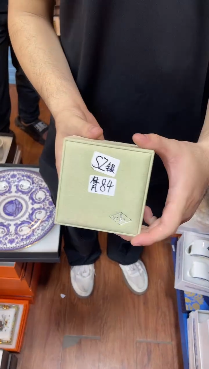 杯鸿辉家品牌瓷器，京东包邮！