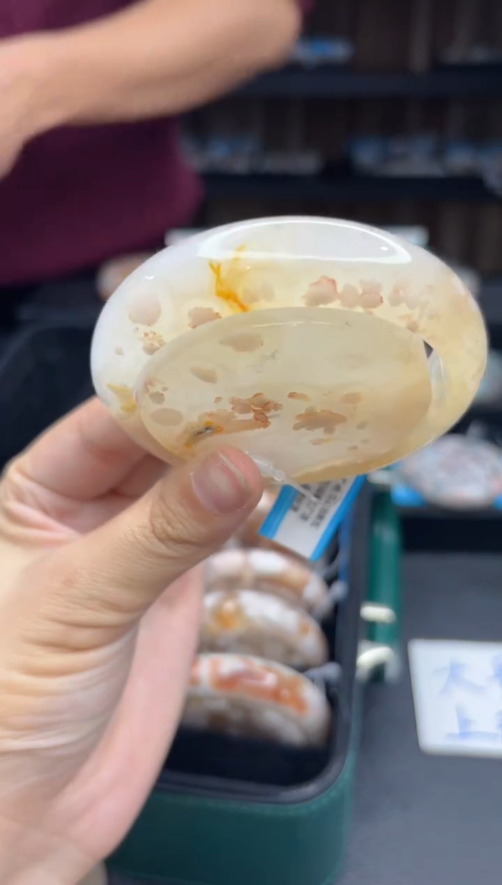 【闪购商品】石英质玉手镯未镶嵌1061（58圈赠送镯心）