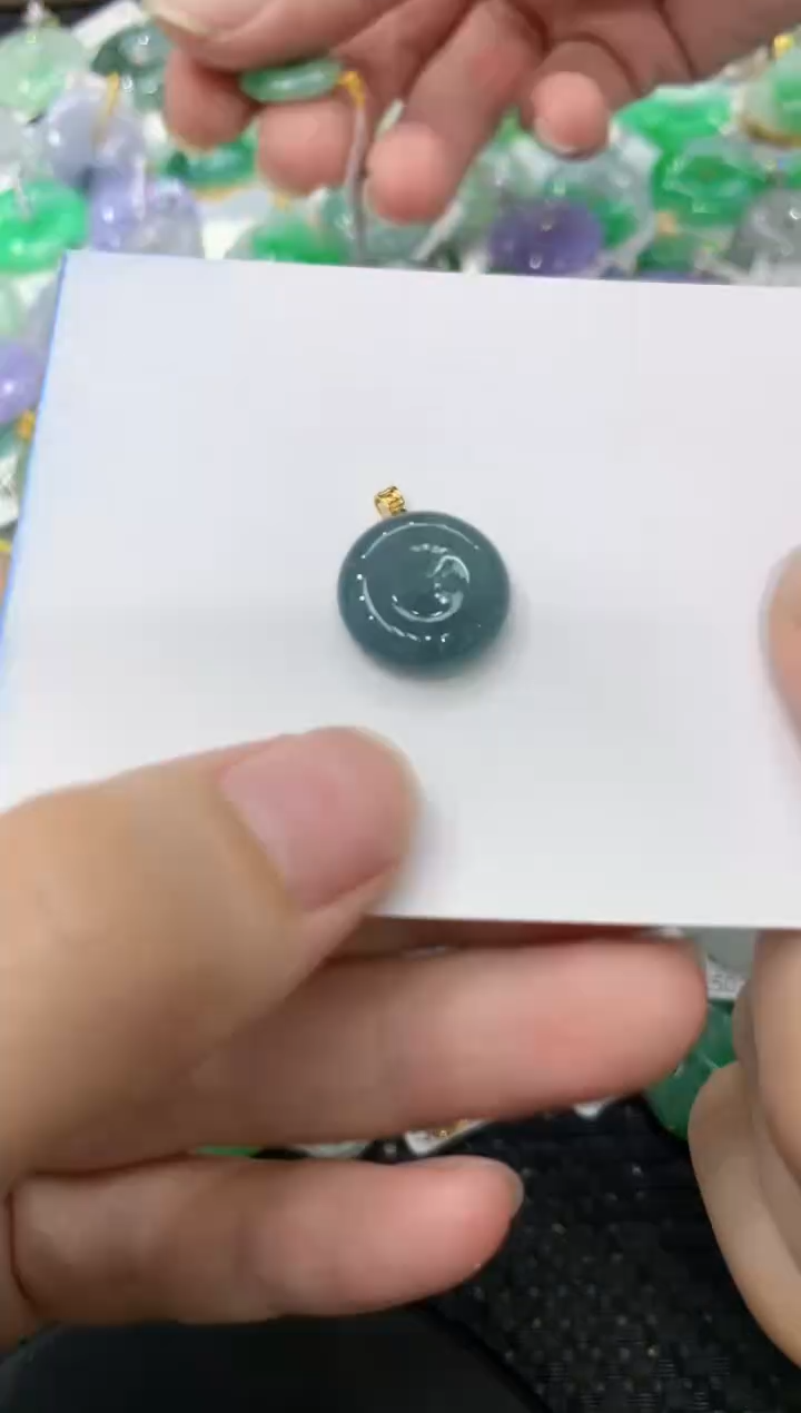 【闪购商品】翡翠颈饰18K金镶嵌111111111