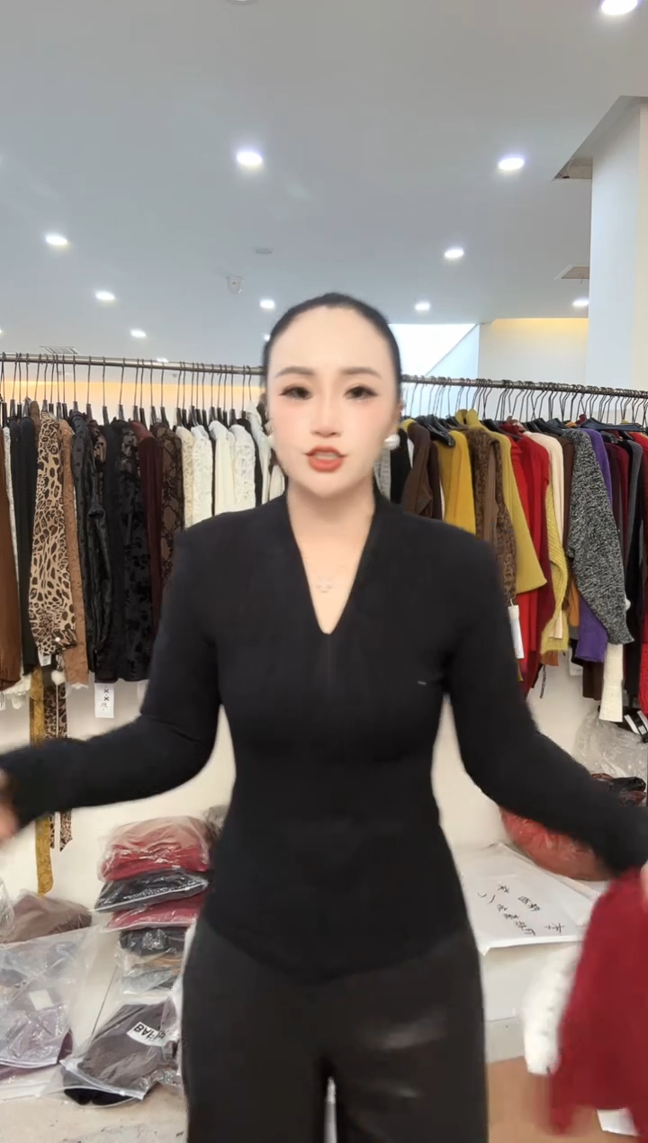 三醋酯纤维黑色打底新款