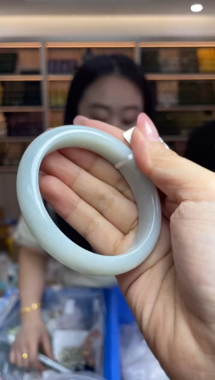【闪购商品】翡翠手镯未镶嵌多样性发一件*52-53