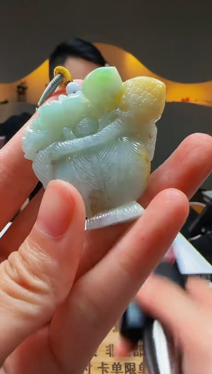 【闪购商品】定制翡翠未镶嵌Q02388翡翠毛货