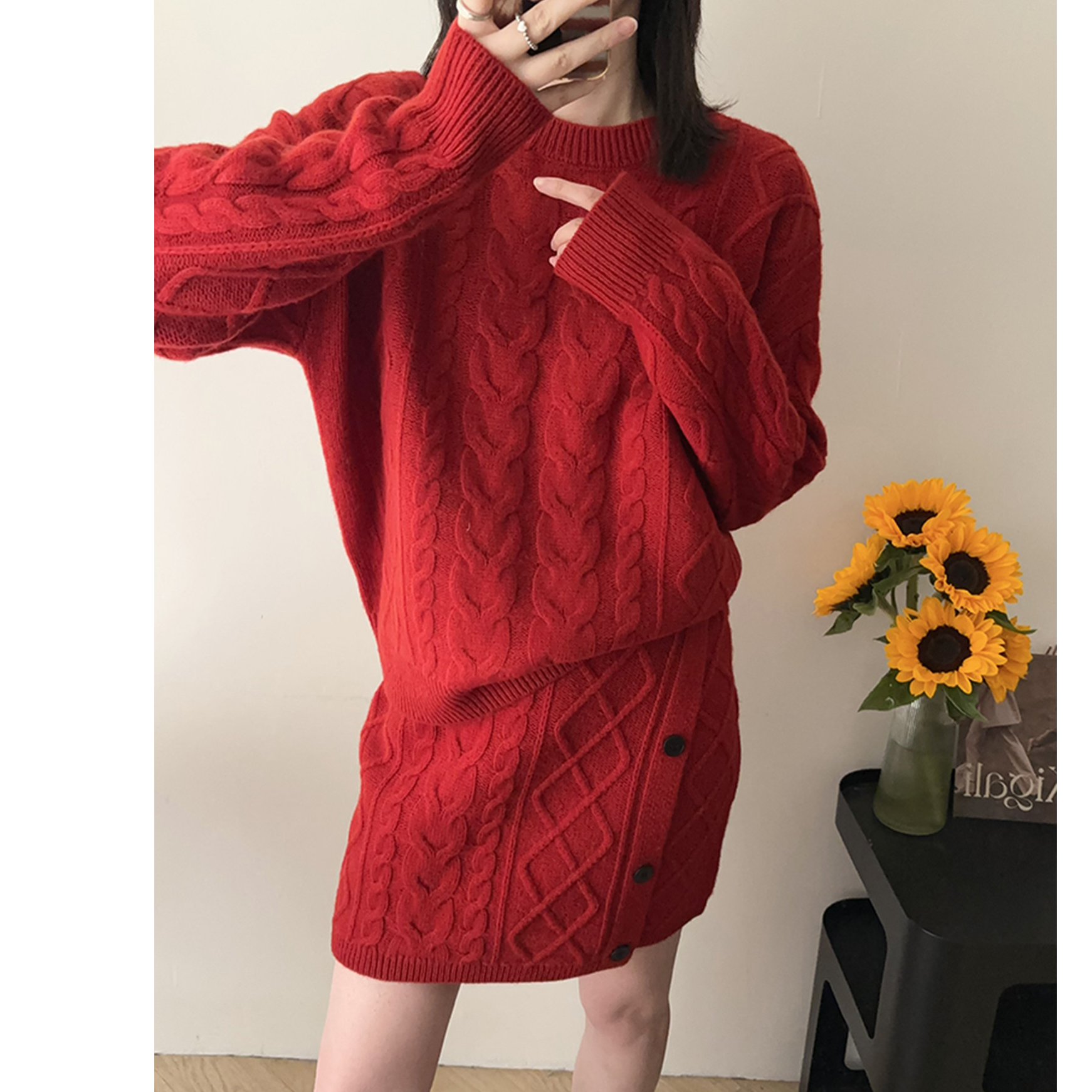 菱格麻花软糯毛衣时尚套装女显瘦气质欧货侧扣装饰半身短裙两件套