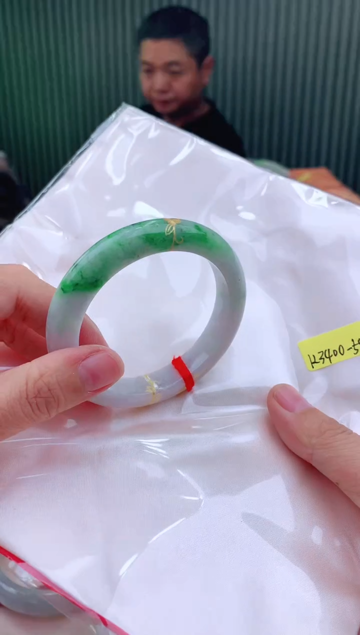 未镶嵌手镯翡翠55