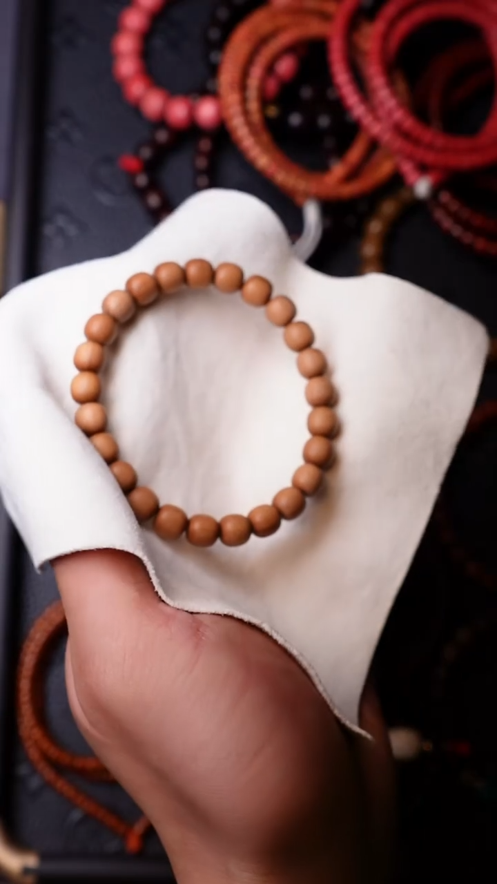 檀香木手串/手链老山檀香8.5mm