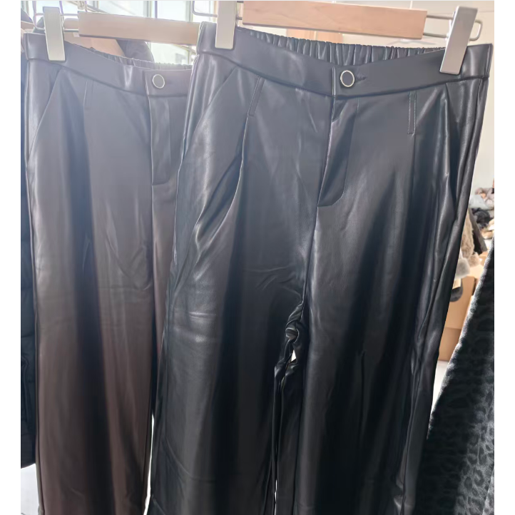 紧身型性感风休闲裤高腰百搭九分皮裤X8028