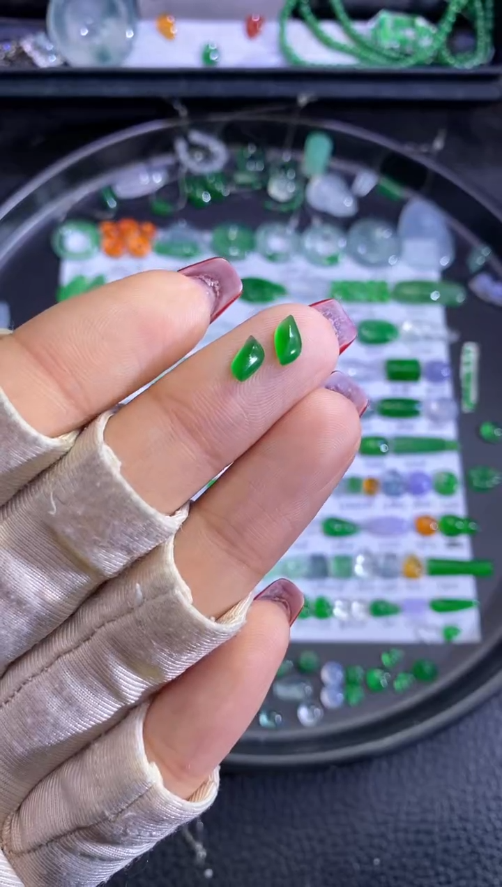 未镶嵌挂件翡翠随行