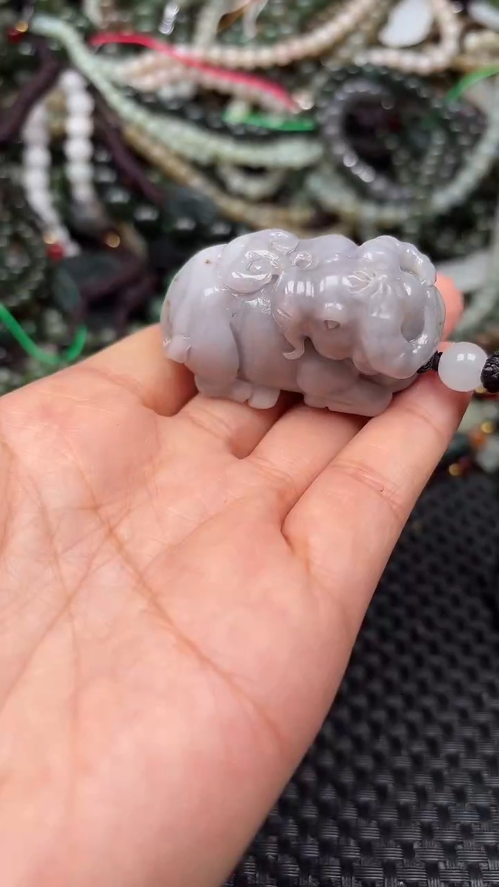 和田玉未镶嵌颈饰1