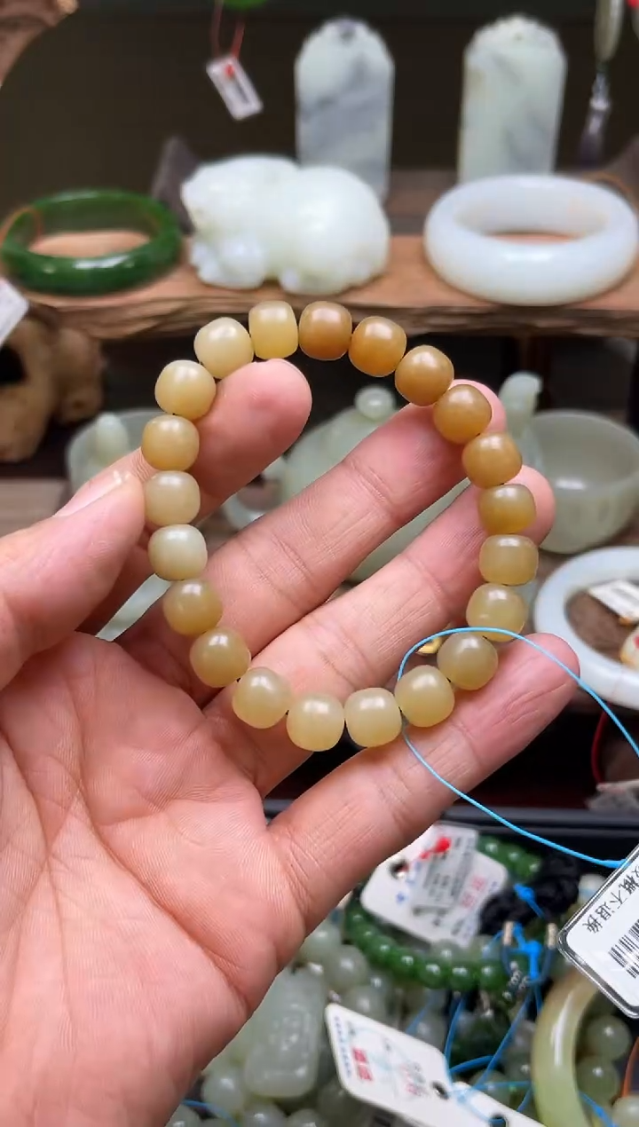 【闪购商品】和田玉手串未镶嵌且末金山糖卡10老型 9002105