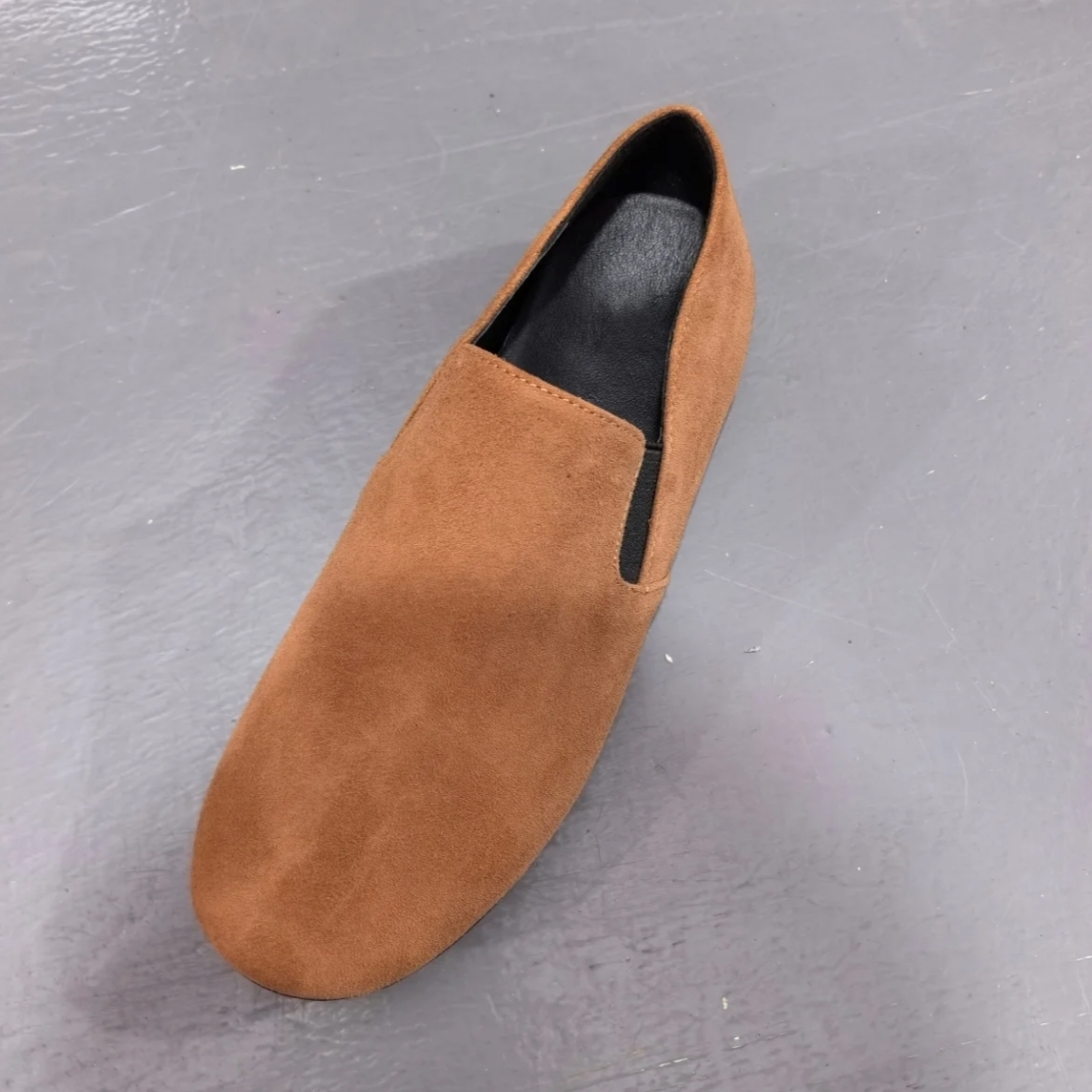 星期柒{D} 轻奢真皮休闲芭蕾舞平底鞋百搭舒适女士时尚低帮女款