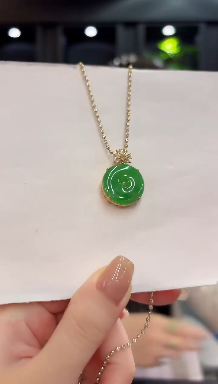 吊坠(不含链)未镶嵌翡翠缅料A货/多样性发货/一件