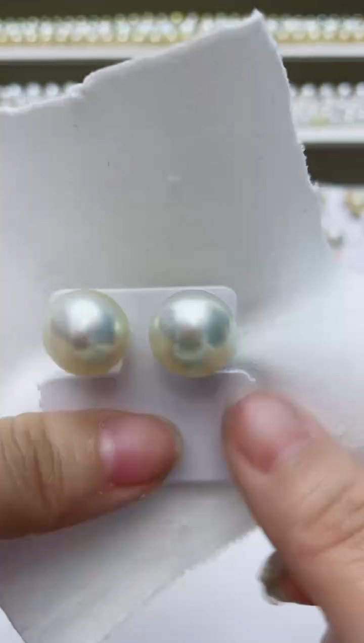 【闪购商品】海水珍珠耳饰18K金镶嵌A13