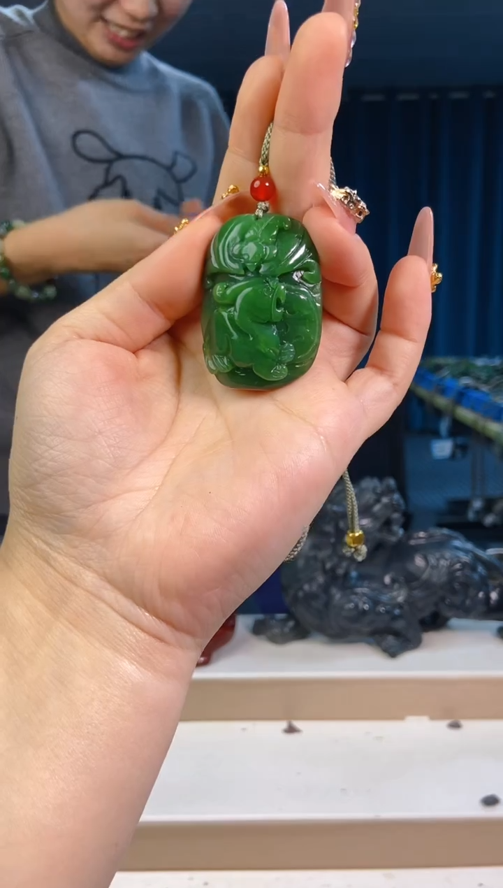 【闪购商品】和田玉挂件未镶嵌1