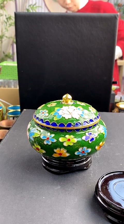 【闪购商品】非遗技艺 景泰蓝花丝罐绿色