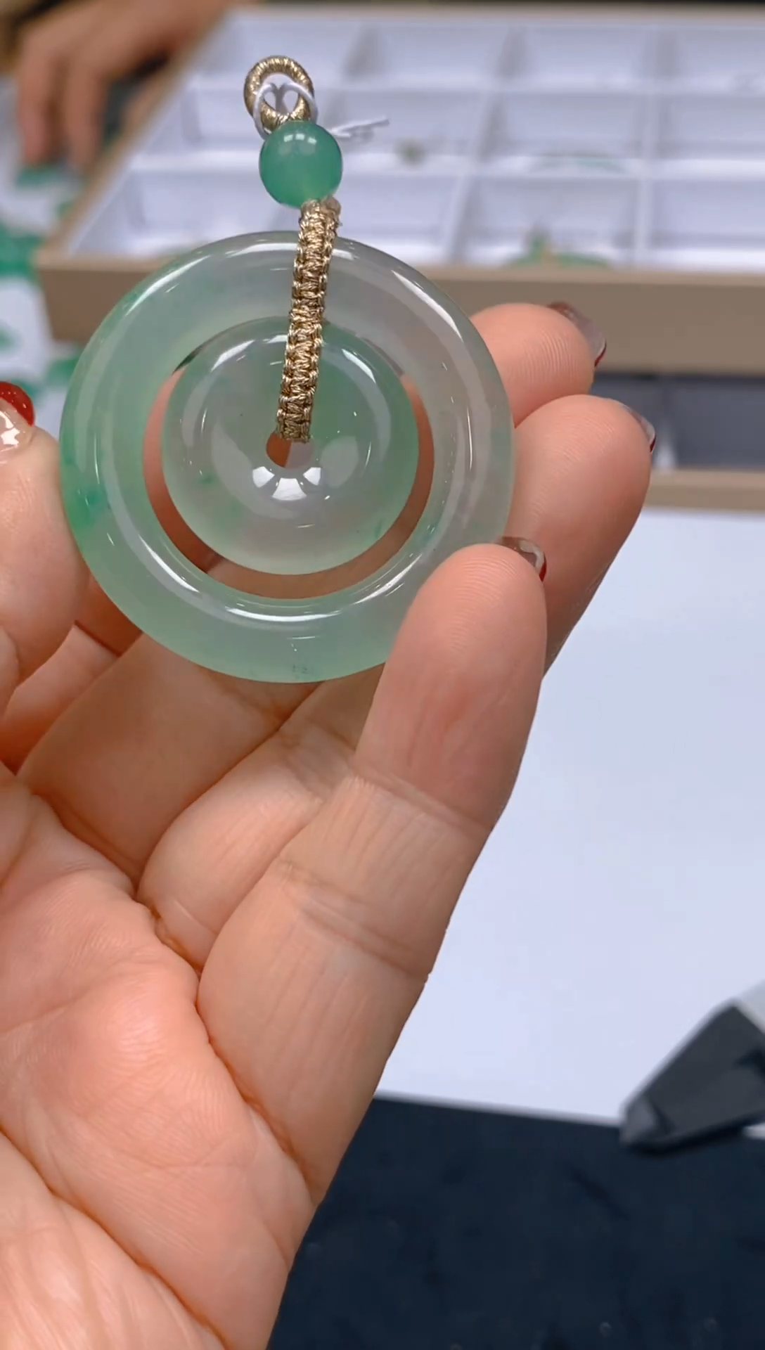 【闪购商品】石英质玉颈饰未镶嵌天然冰美人非洲翠036
