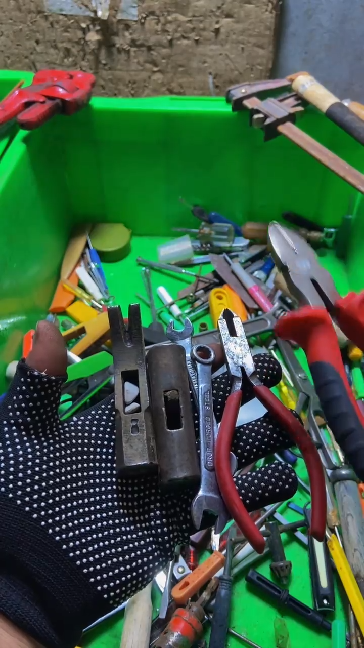 江****）五金工具组合套装