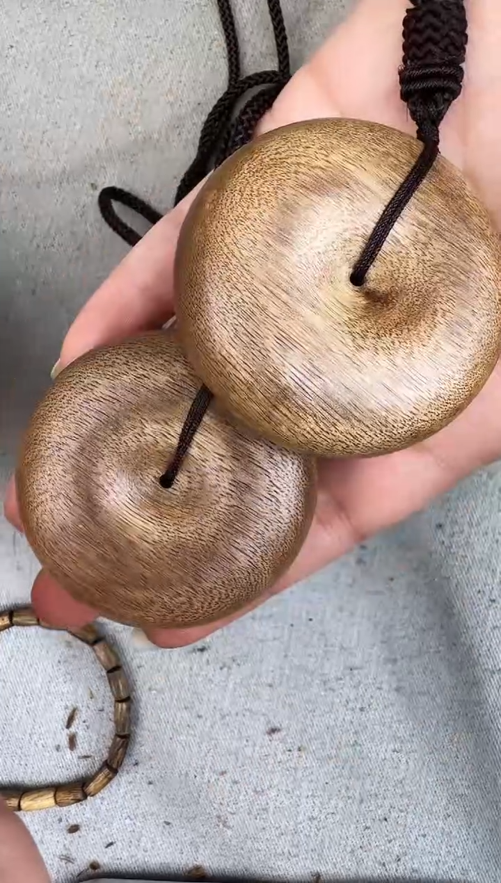 沉香沉香碎屑大平安扣静静沉香甄选多样性发一