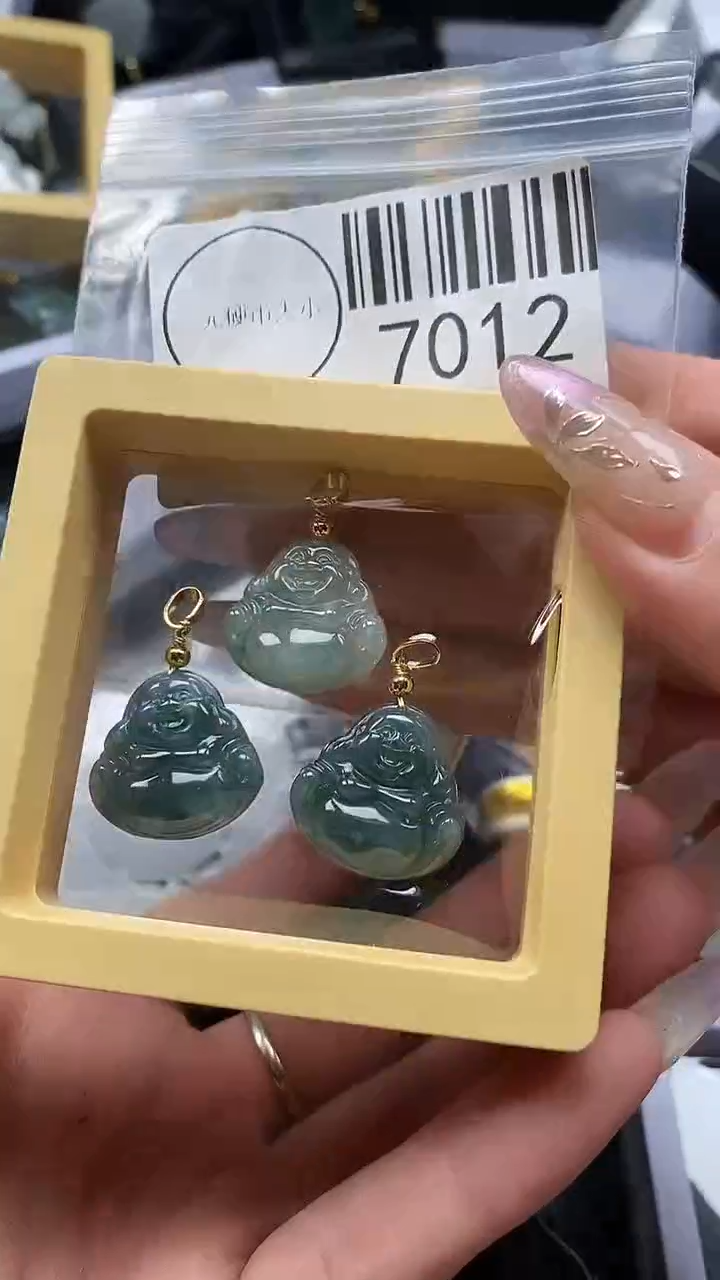 吊坠(不含链)未镶嵌翡翠7012