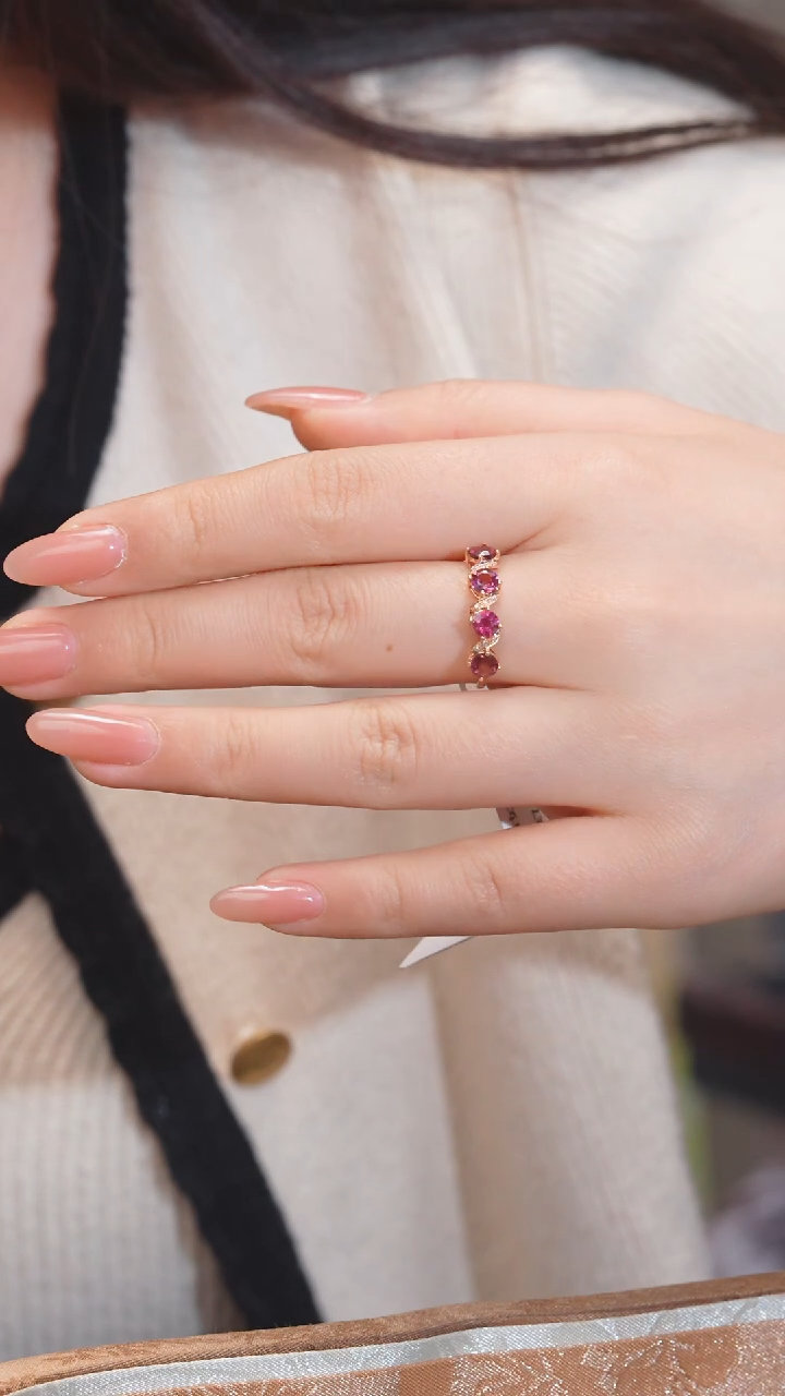 【闪购商品】碧玺戒指18K金镶嵌多样性发（1.4ct）@@U9212