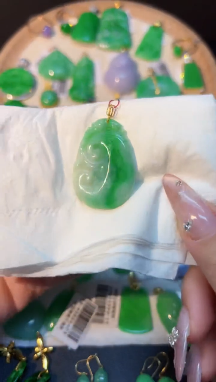 【闪购商品】翡翠颈饰18K金镶嵌Y缅料A货/支持复检/一件