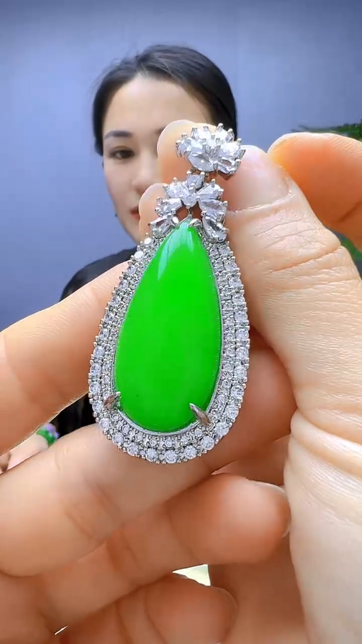 【闪购商品】翡翠颈饰银S925镶嵌颈饰