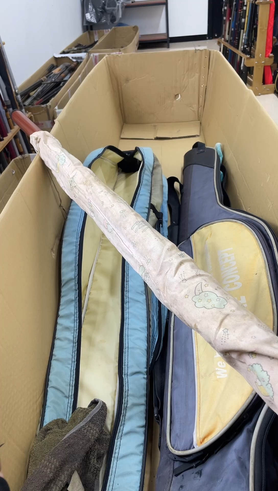 邱*燕孤品微瑕，实物以直播间为准